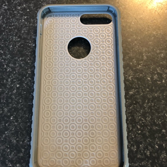 iPhone 7plus phone case with pop socket - Picture 4 of 4